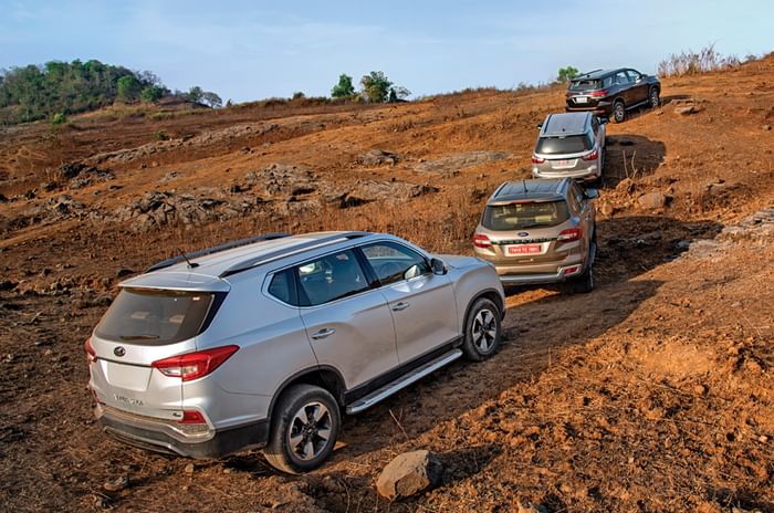 Alturas G4 vs Endeavour vs Fortuner vs MU-X comparison