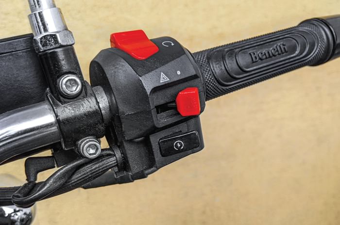 Benelli Imperiale 400 long term review, third report Benelli Imperiale 400 long term review, third report