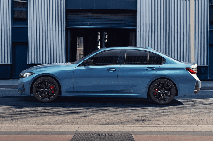 2024 BMW M340i side 2024 BMW M340i side